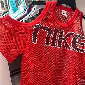 Nike cut off shoulder jersey
